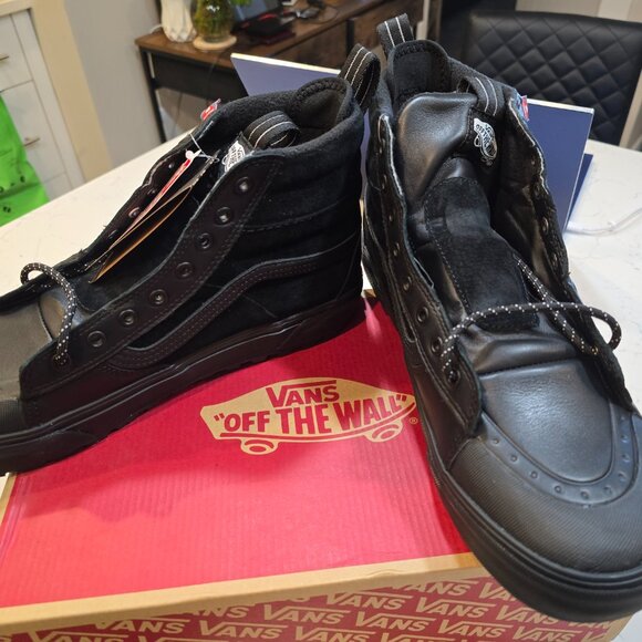 VANS Sk8-Hi MTE 2 All Weather Shoe Black Boots VN0A5HZZBKA Men's Size 12 NEW - Picture 5 of 16